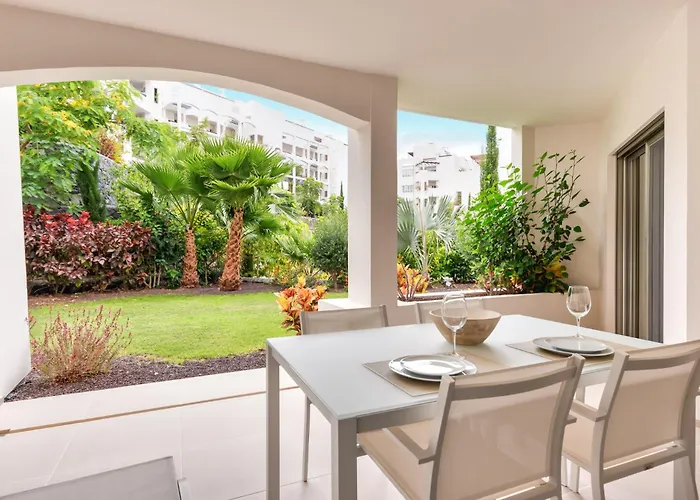 Jardines - Isora 03 Garden View *