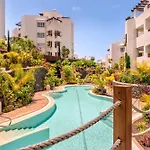 Jardines - Isora 03 Garden View *