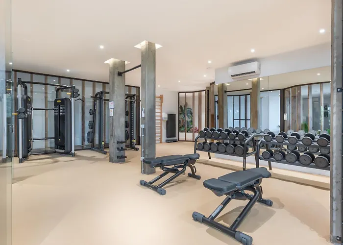 Jardines - Isora 03 Garden View *