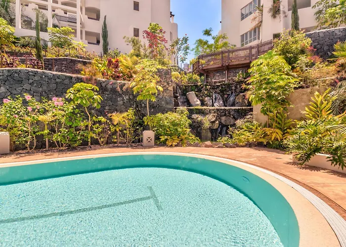 Jardines - Isora 03 Garden View *